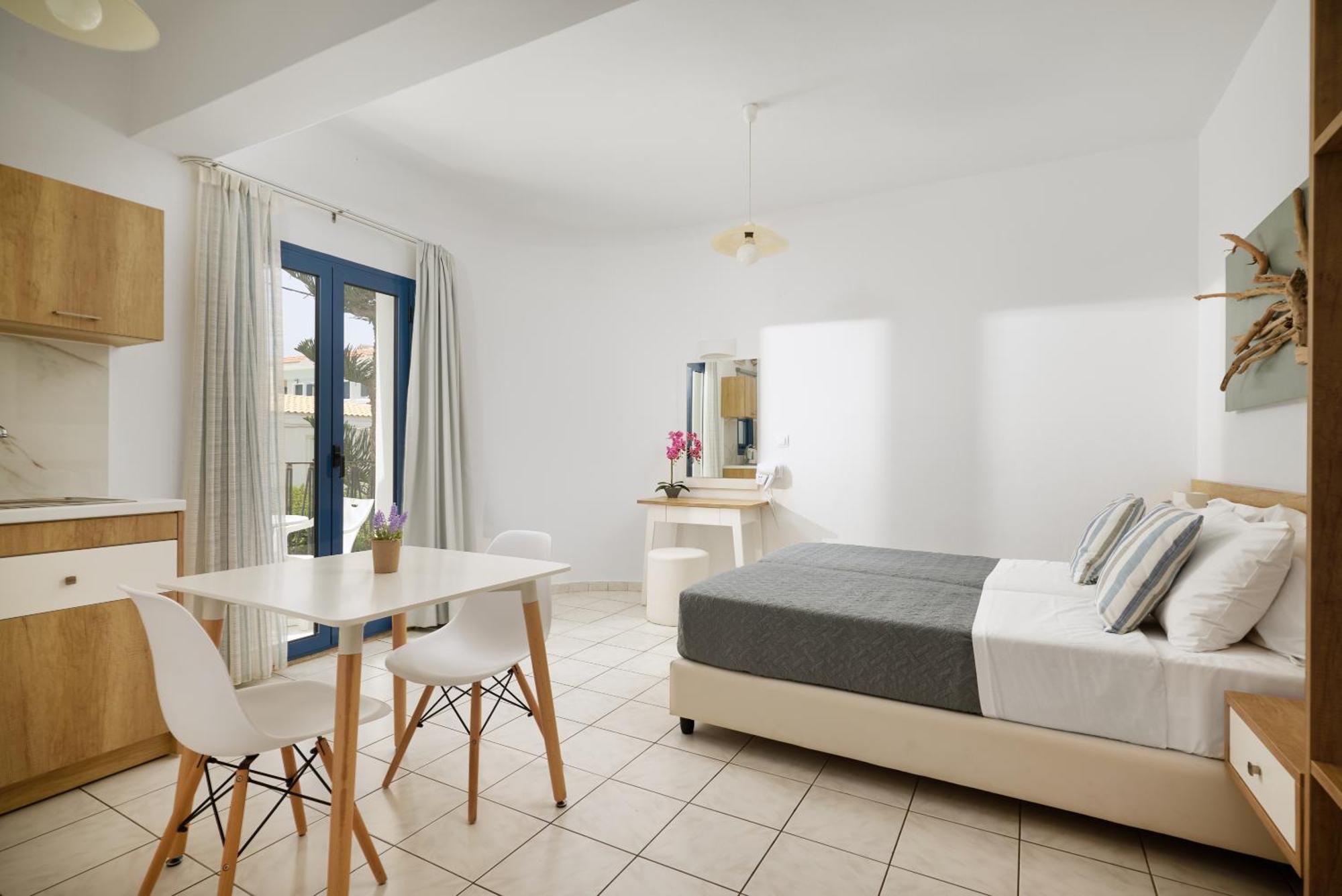Artemis Apartments Gouves Eksteriør billede